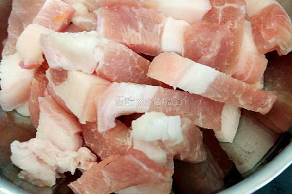 凉粉烧肉的做法图解2