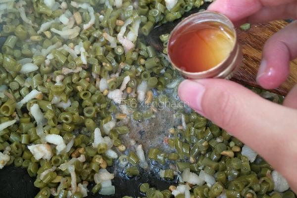 酸豆角炒肉沫的做法图解5