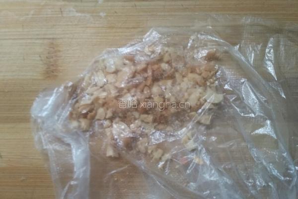 凉拌野生蜇皮的做法图解2