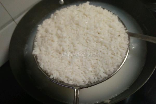 捞饭的做法图解8