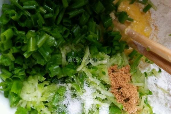 青萝卜丝鸡蛋饼的做法图解5