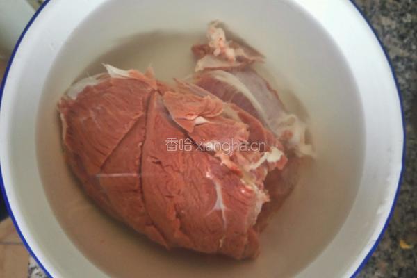 红焖羊肉的做法图解2