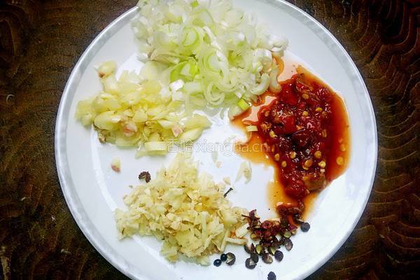 青笋炒肉片的做法图解3
