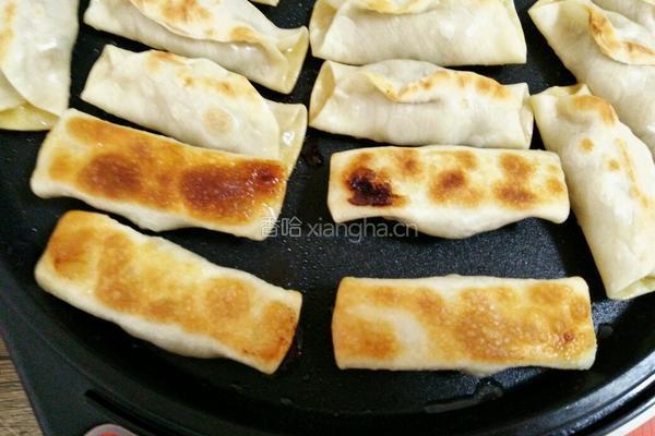 锅贴饺的做法图解12