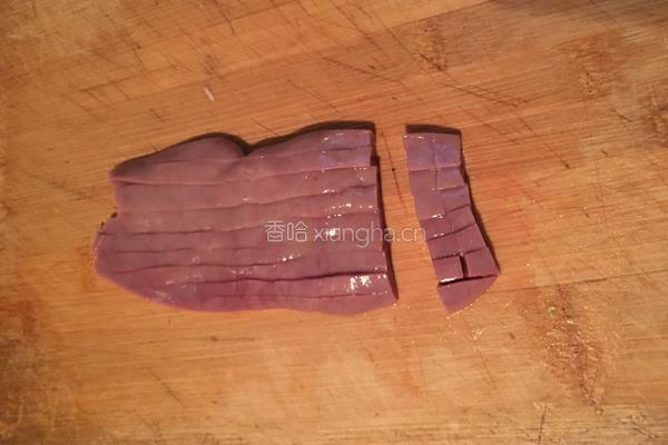 香芹炒腰花的做法图解3