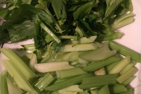 香芹炒腰花的做法图解6