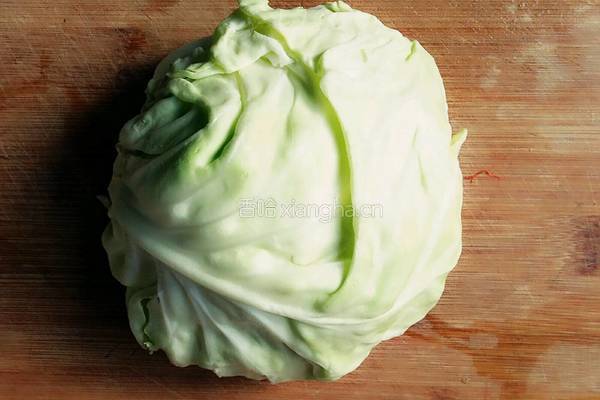 手撕包菜的做法图解1