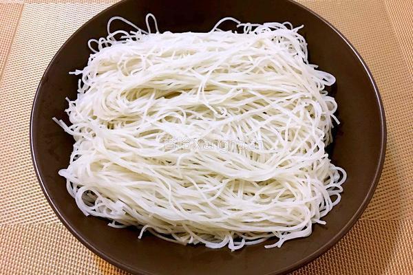 速炒米粉的做法图解2