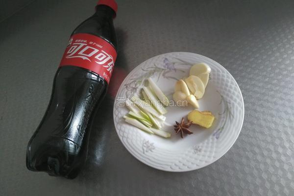 可乐焖鸡小腿的做法图解3