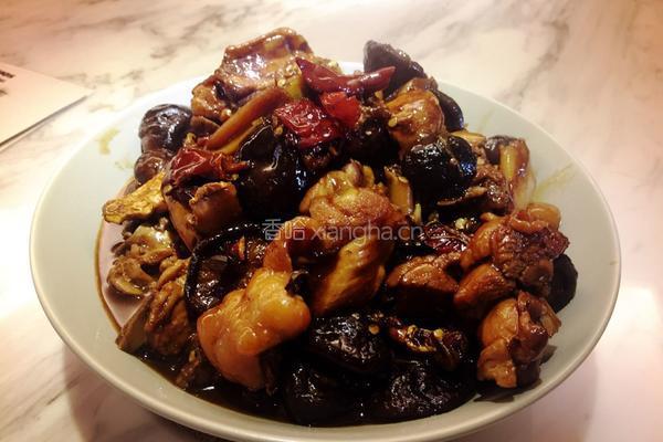 小鸡炖蘑菇