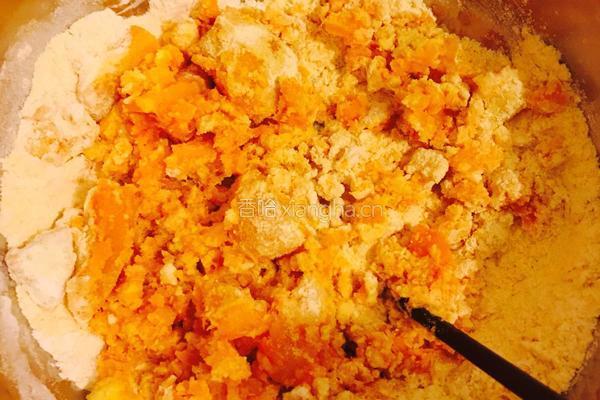 南瓜玉米减肥粗粮饼的做法图解1