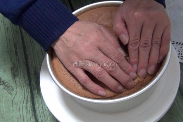 巧克力戚风蛋糕8寸的做法图解26