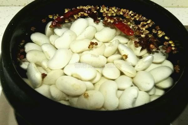 卤云豆的做法图解2