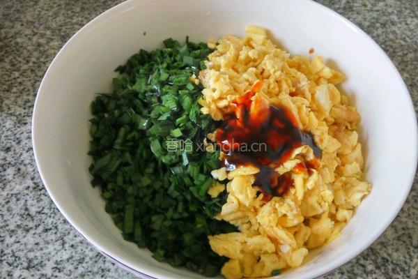 韭菜鸡蛋饺子馅料的做法图解6