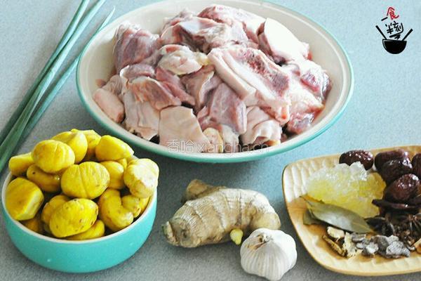 板栗焖羊肉的做法图解1