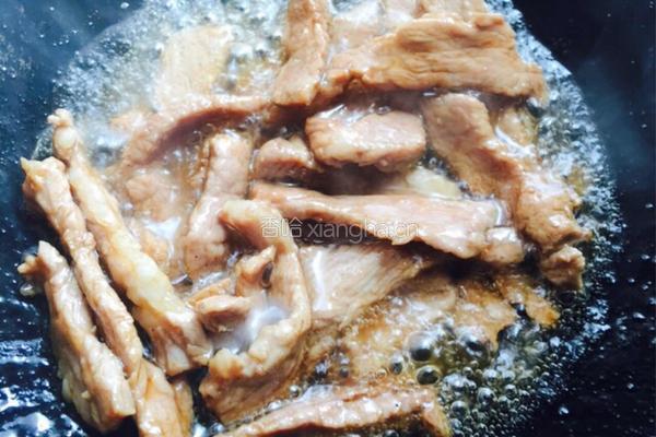 大葱酸菜炒肉丝的做法图解7