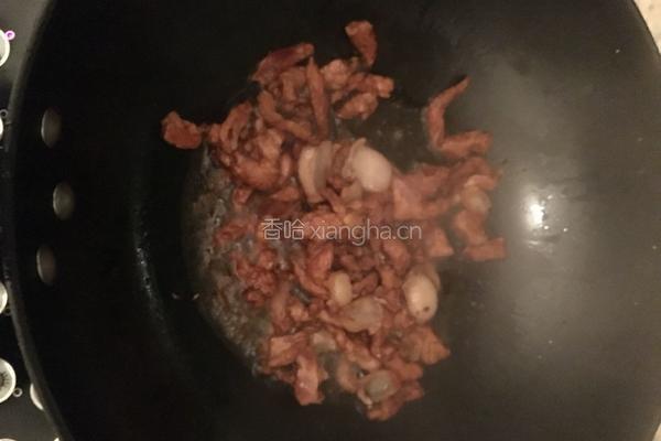 茭白炒肉的做法图解5