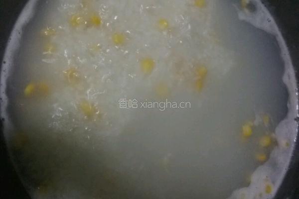 玉米胡萝卜粥的做法图解2
