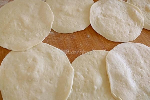金钱黑米面豆沙包的做法图解8