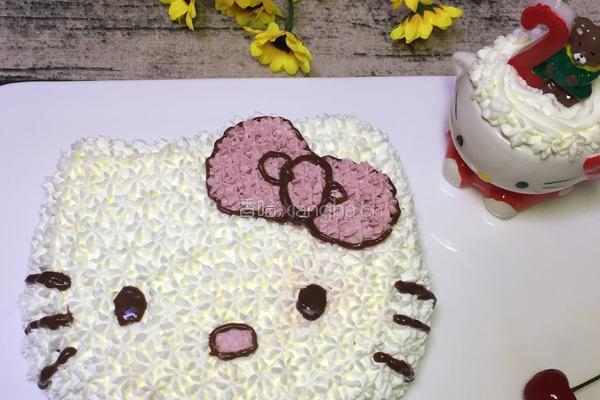 HelloKitty蛋糕的做法图解10