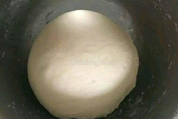 白菜香菇肉包子的做法图解1