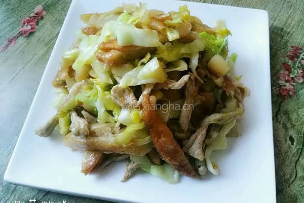 包菜炒饼的做法图解10