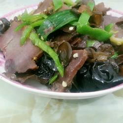 生炒腊肉（烟熏腊肉）的做法[图]
