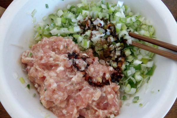 大葱肉馅的做法图解4