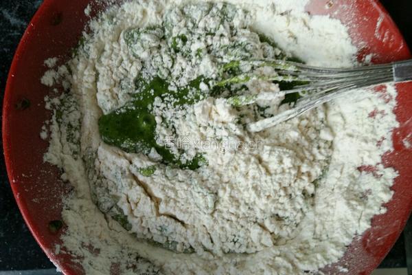 菠菜戚风蛋糕的做法图解4