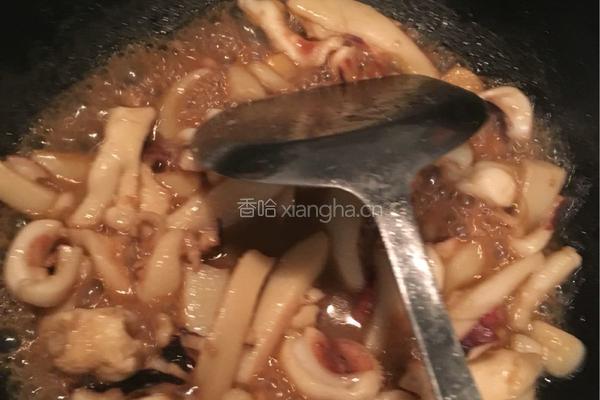 鱿鱼炒韭菜花的做法图解5