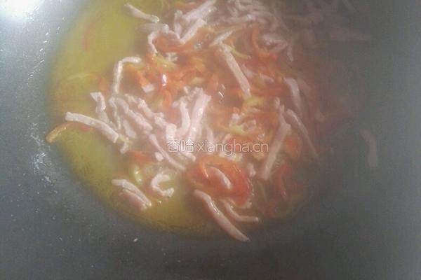 咸肉丝炒藜蒿的做法图解5