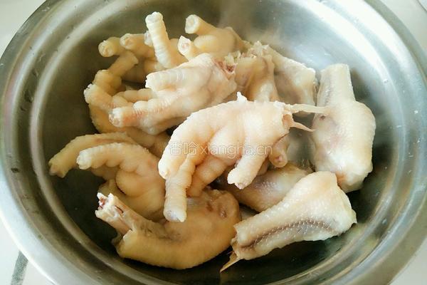 凤爪花生煲的做法图解6