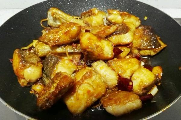 干煸椒盐鱼块的做法图解12