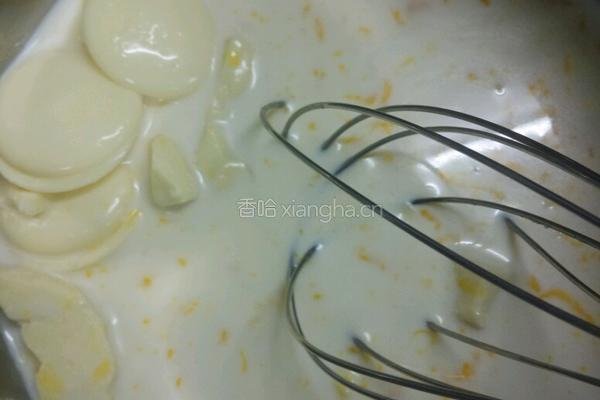树莓白朱古力慕斯的做法图解2
