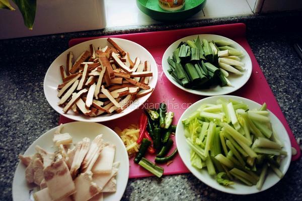 芹菜豆腐干的做法图解6