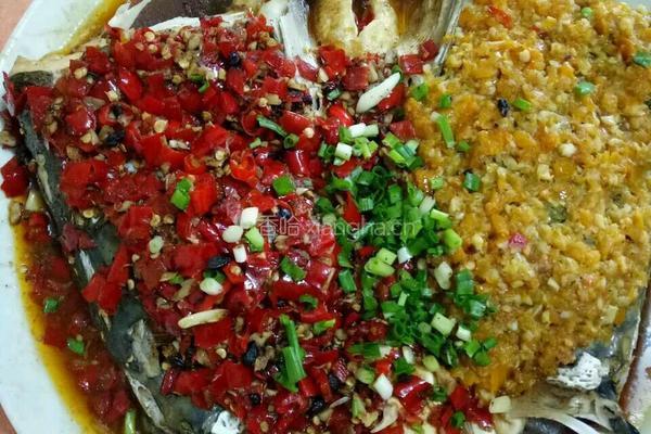 双色剁椒鱼头的做法图解4