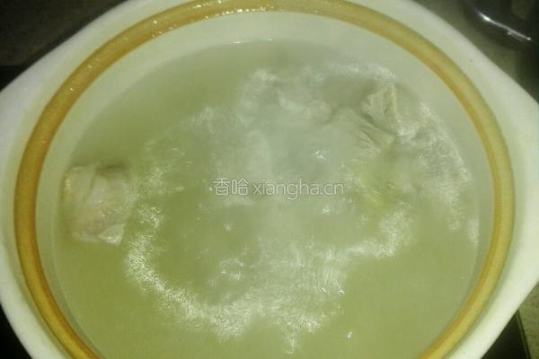 煲汤 花胶海螺煲排骨的做法图解10