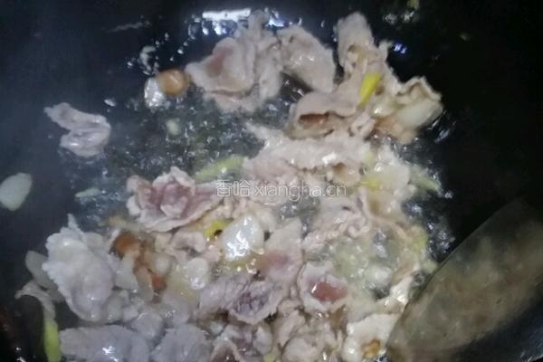 蒜苗炒肉片的做法图解6