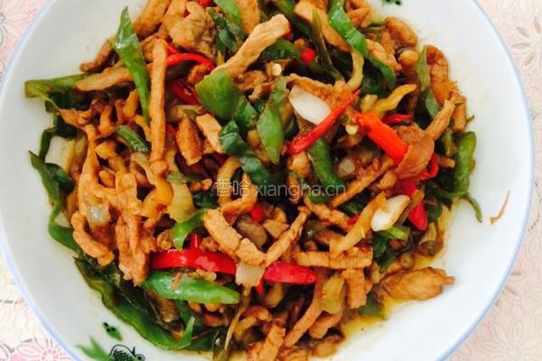 辣椒榨菜炒肉丝的做法图解17