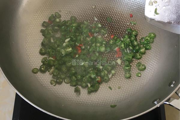 辣炒花生芽的做法图解4