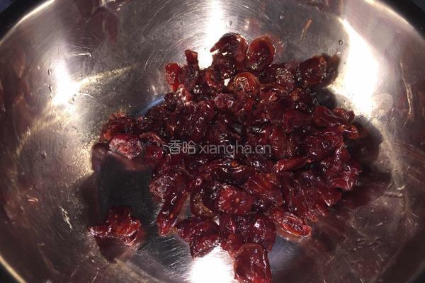 蔓越莓天使蛋糕的做法图解2