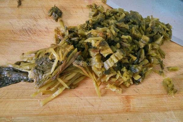 雪菜炒肉丝的做法图解2