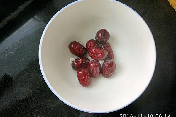 山芋红枣粥的做法图解7