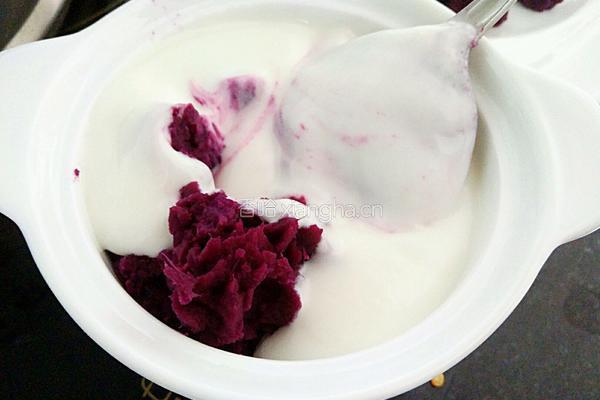 蜂蜜紫薯酸奶的做法图解4