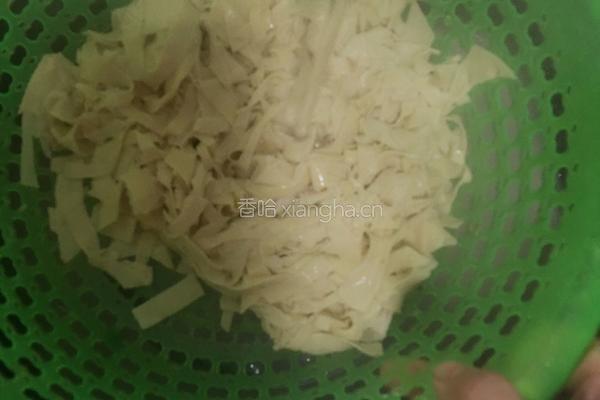 奶白菜炒豆皮的做法图解5