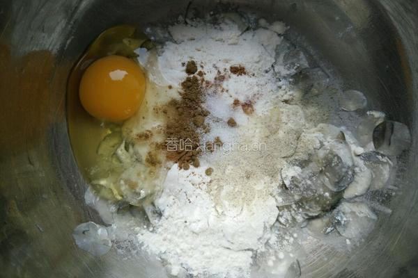 炸鱼鳞的做法图解2