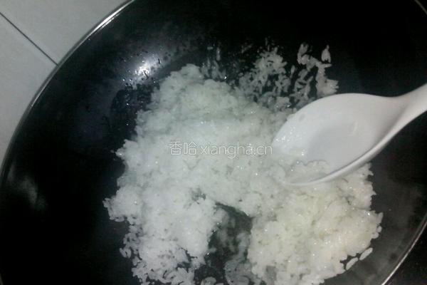 香菇鸡炒饭的做法图解5