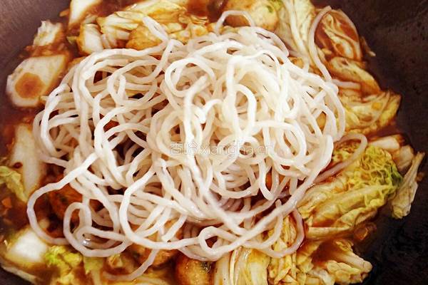 粉丝白菜烧圆子的做法图解14