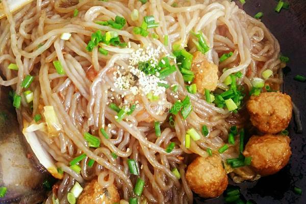 粉丝白菜烧圆子的做法图解16