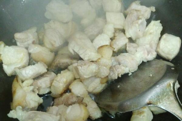 红烧肉炖土豆的做法图解2